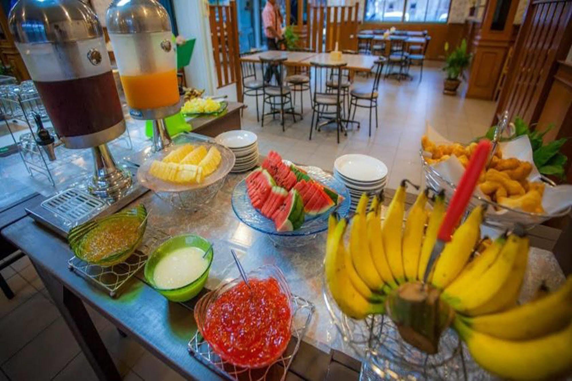 Rayong President Hotel Dış mekan fotoğraf